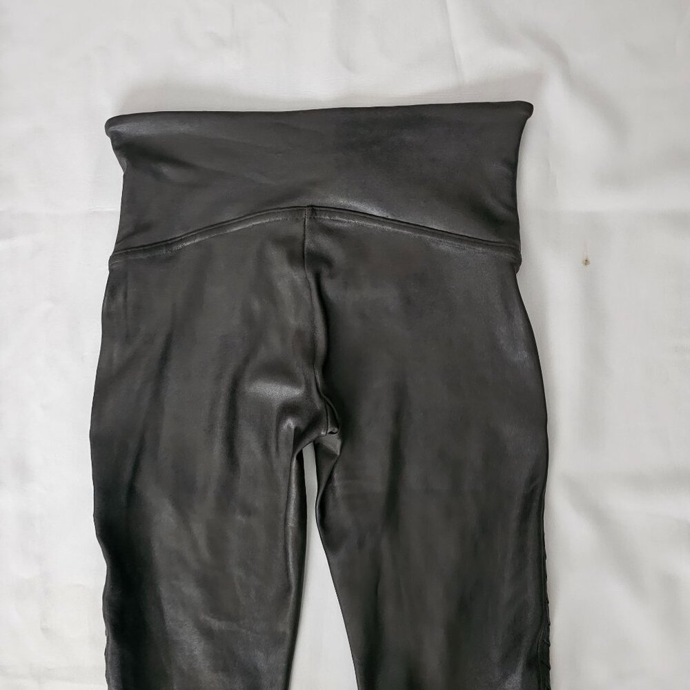 SPANX Women's Black Faux Leather High Waist Contoured Moto Leggings Size M/M - Picture 6 of 10